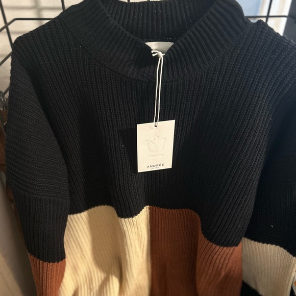 Color block sweater by Andre by unit - Picture 4 of 4